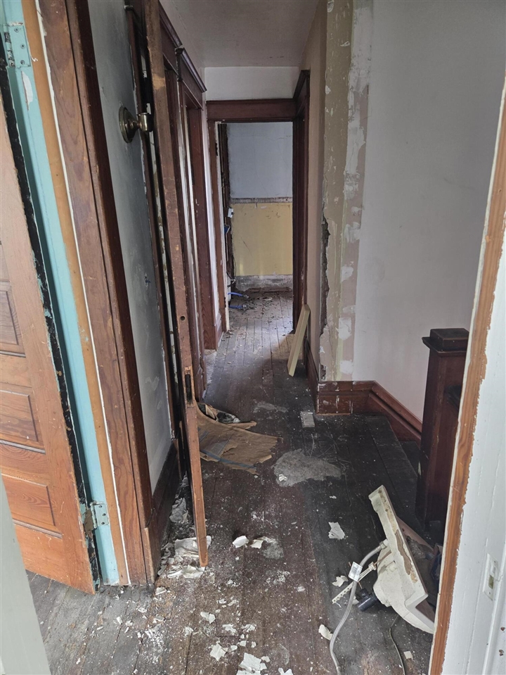 528 Potter Street photo 13