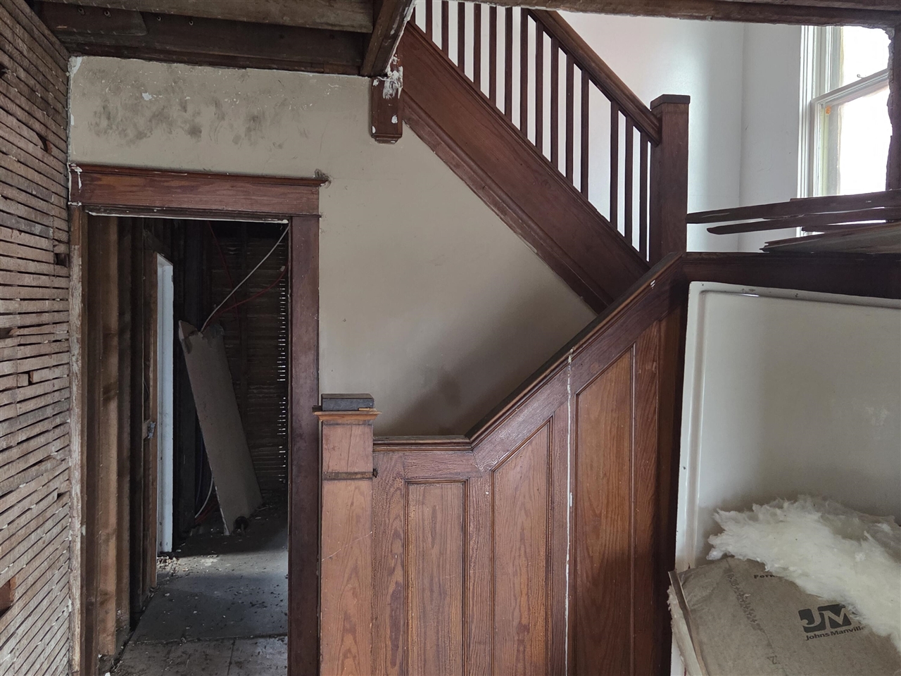 528 Potter Street photo 4