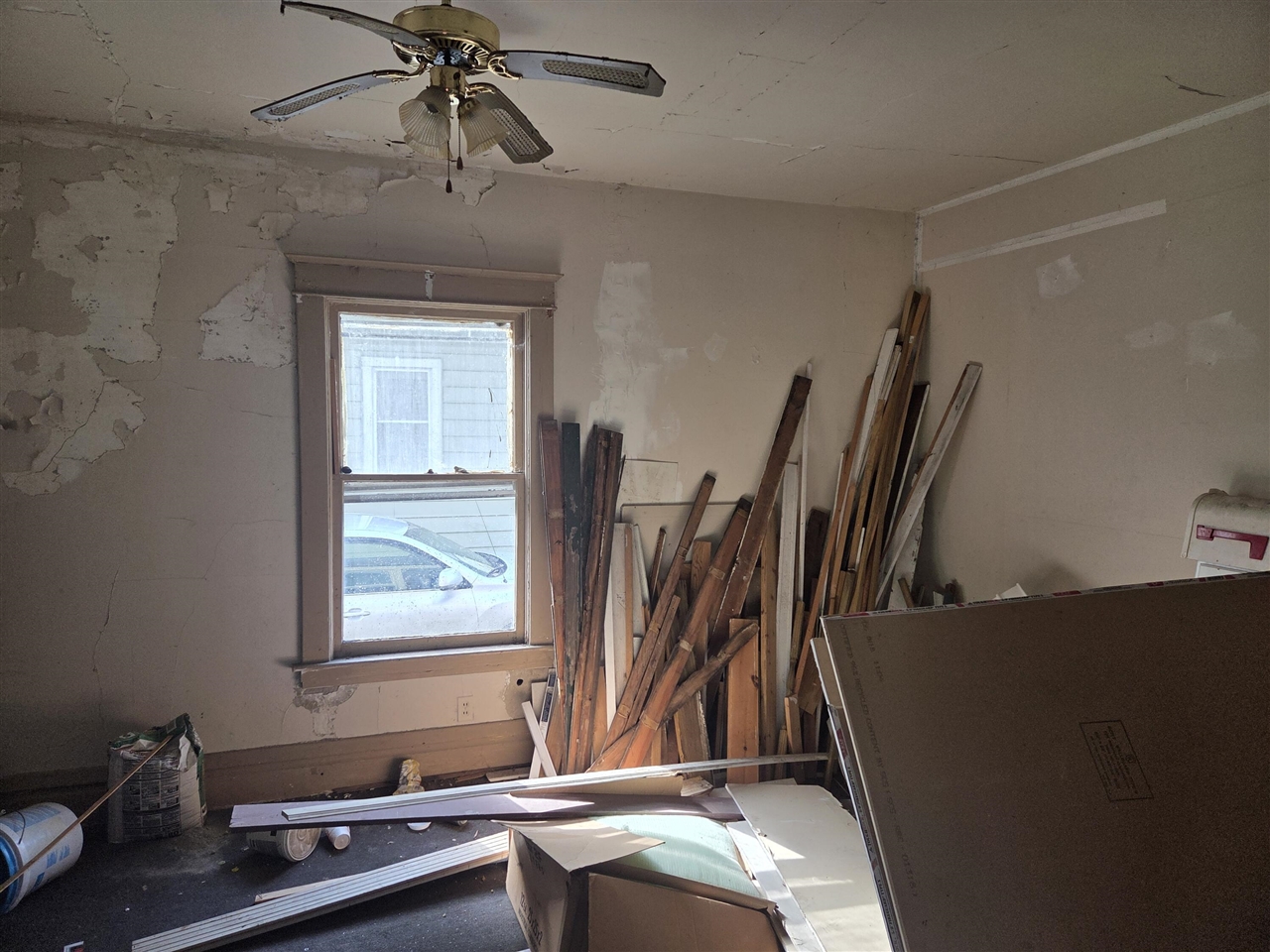 528 Potter Street photo 5