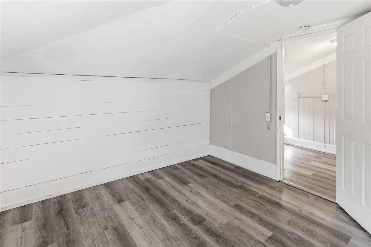 719 N Clinton Avenue, Saint Johns, MI, 48879