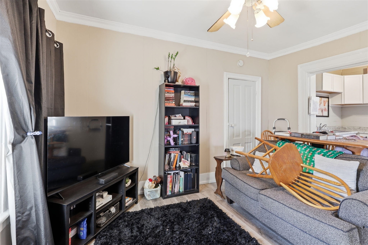 719 N Clinton Avenue, Saint Johns, MI, 48879