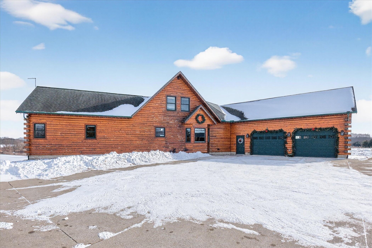 7222 Beahan Road photo 1