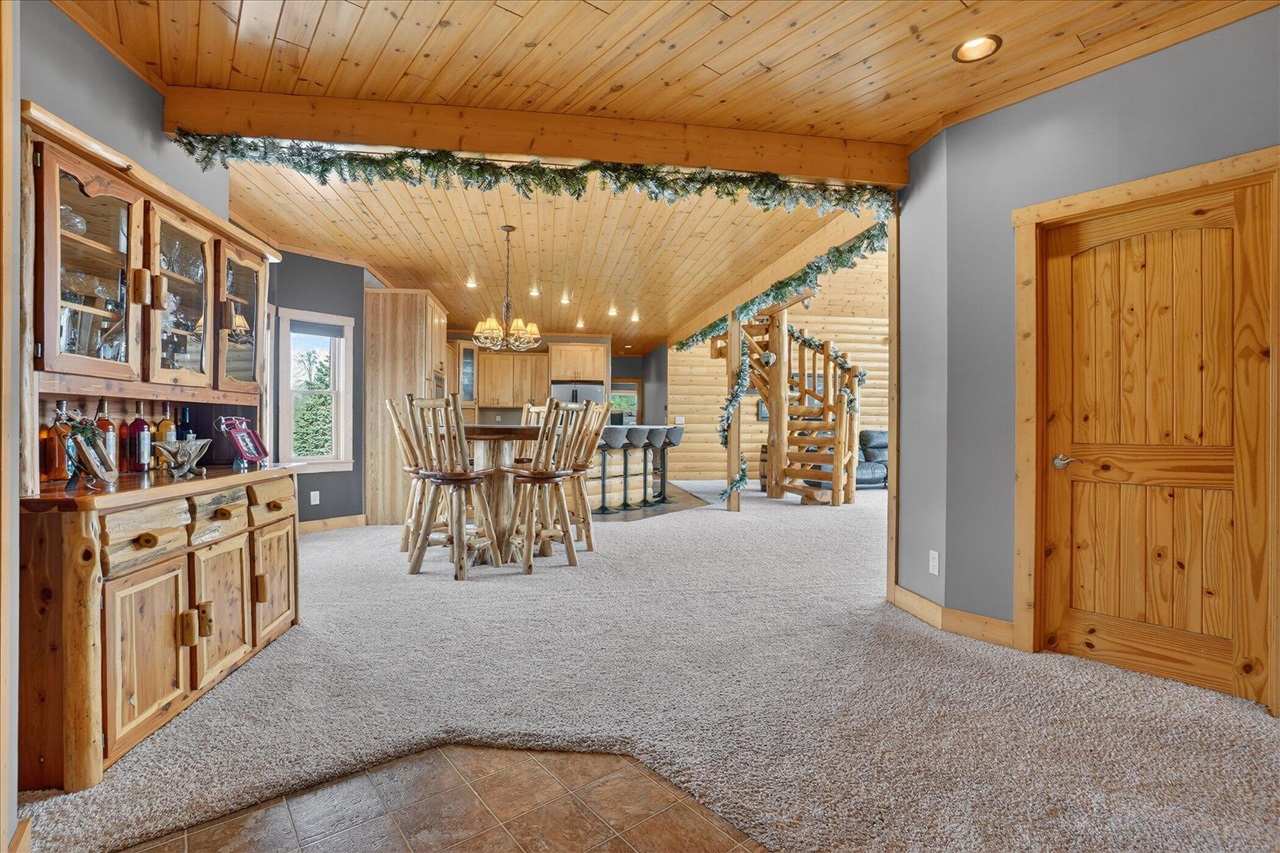 7222 Beahan Road photo 16