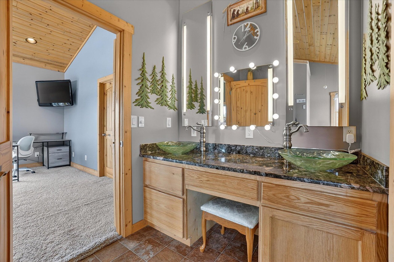 7222 Beahan Road photo 22