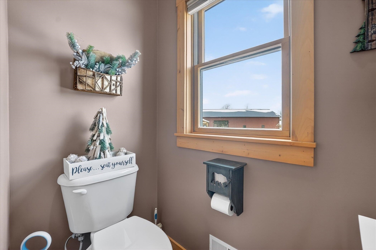 7222 Beahan Road photo 23