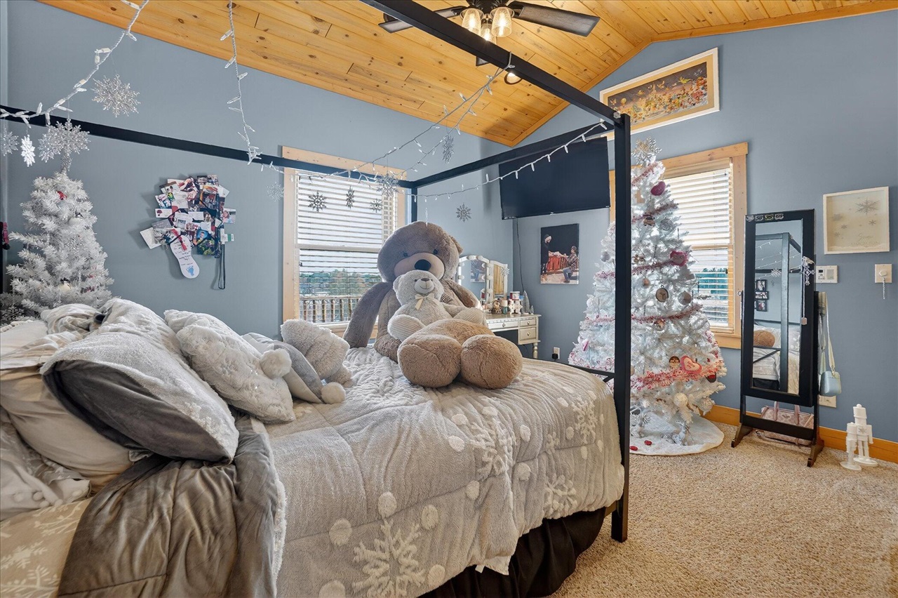 7222 Beahan Road photo 29