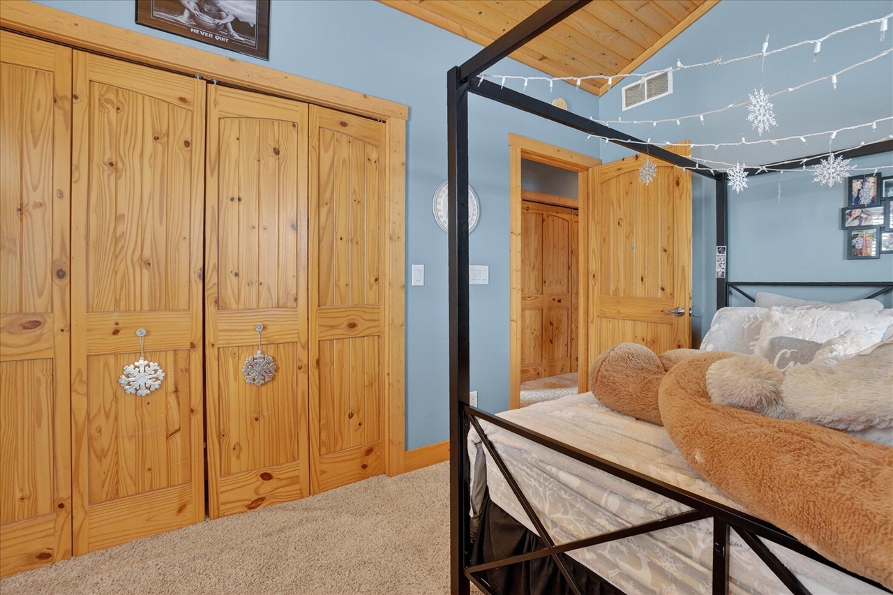 7222 Beahan Road photo 30