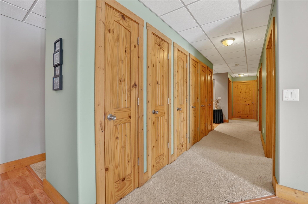 7222 Beahan Road photo 39
