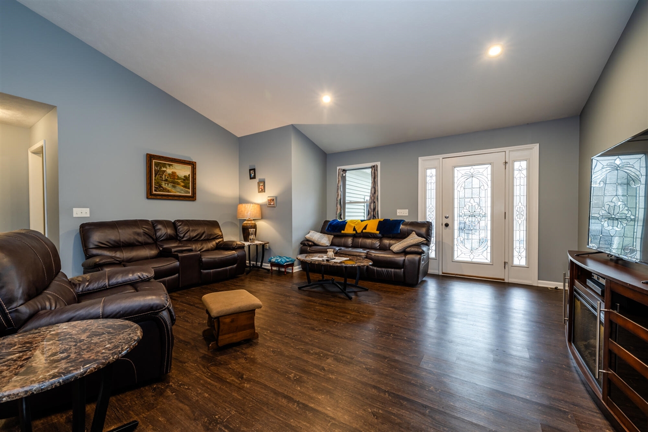 3045 Little Glendora Road photo 3