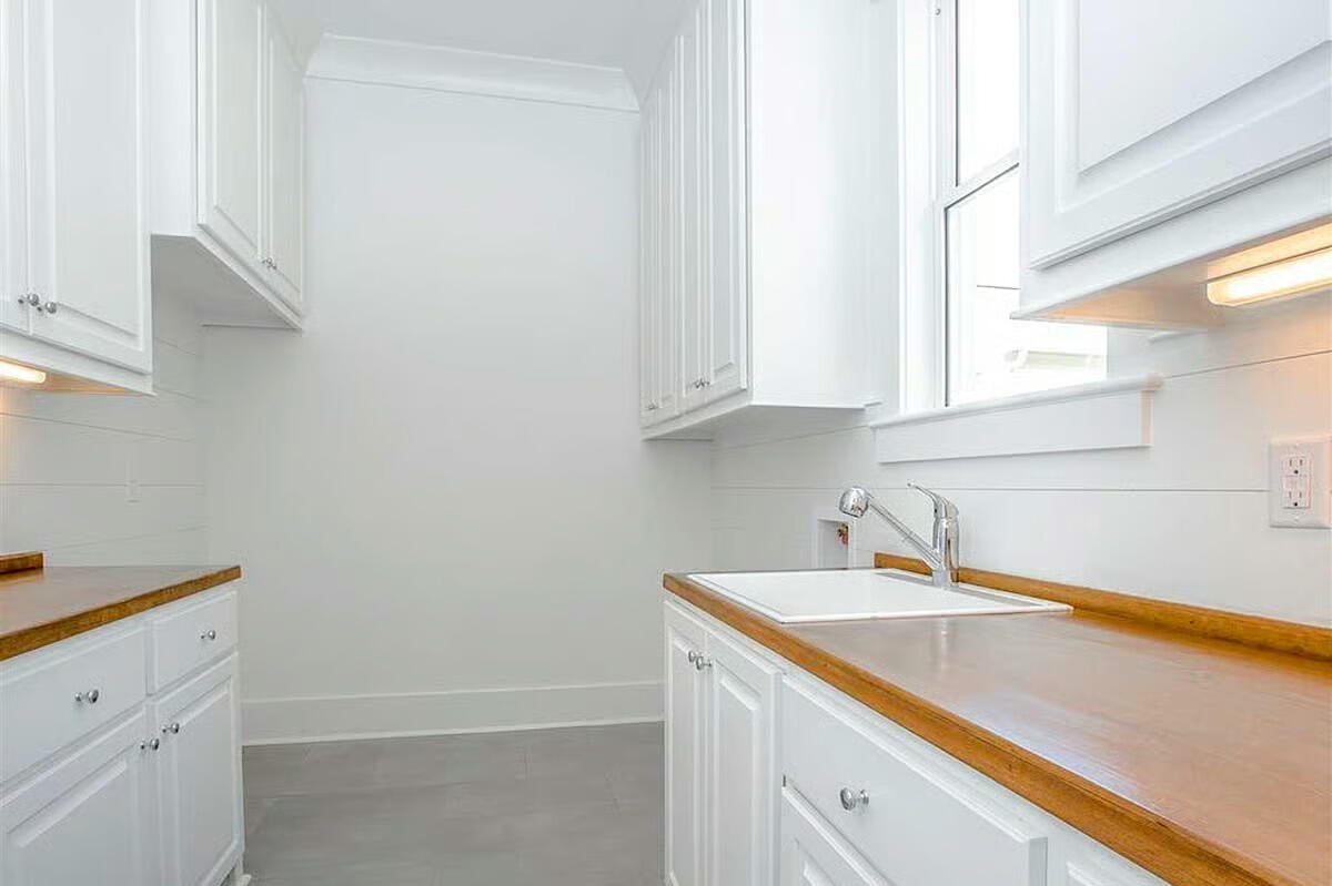 20957 N Dixboro Road photo 13