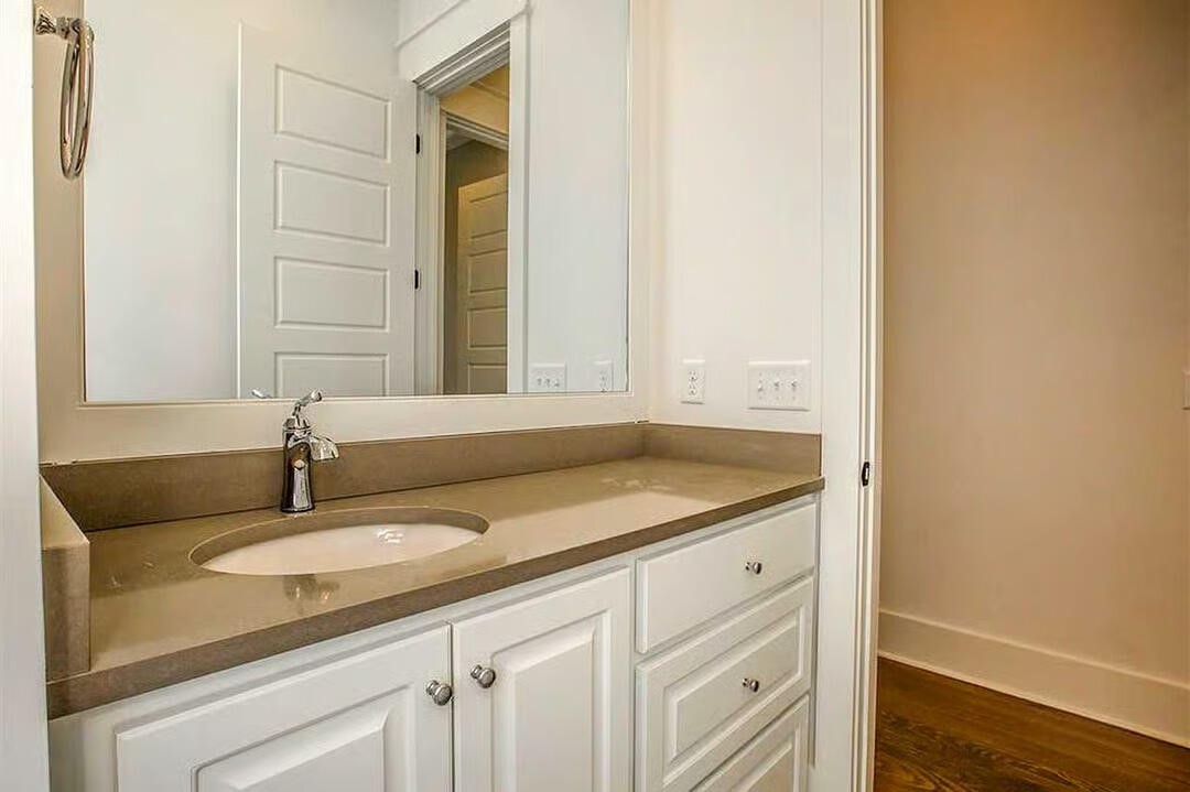 20957 N Dixboro Road photo 32