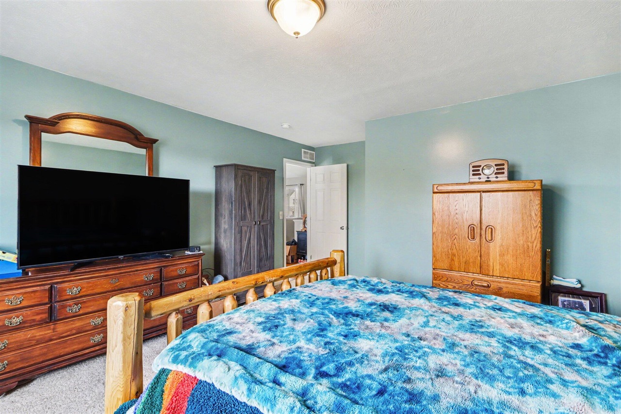 8010 W Sturtevant Avenue, Richland, MI, 49083-8536