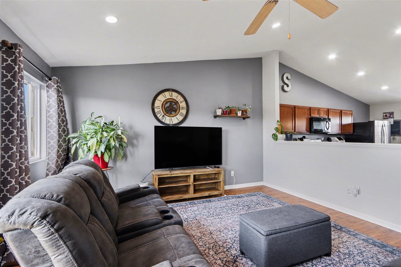 8010 W Sturtevant Avenue, Richland, MI, 49083-8536