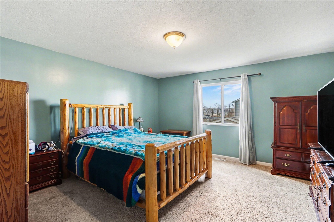 8010 W Sturtevant Avenue, Richland, MI, 49083-8536