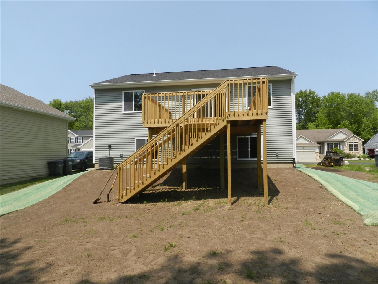 558 Swan River Drive, Benton Harbor, MI, 49022-6160