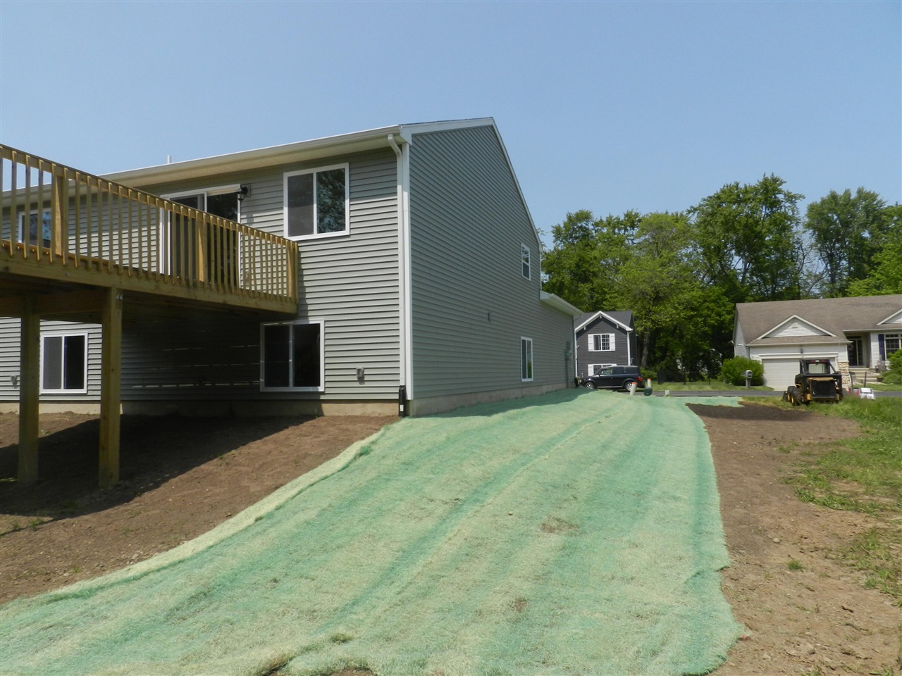 558 Swan River Drive, Benton Harbor, MI, 49022-6160