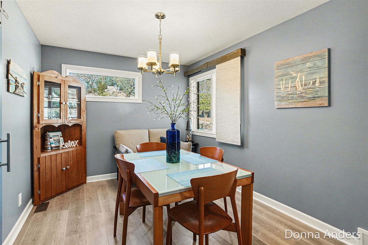 17595 Park Place Circle, Spring Lake, MI, 49456-9148