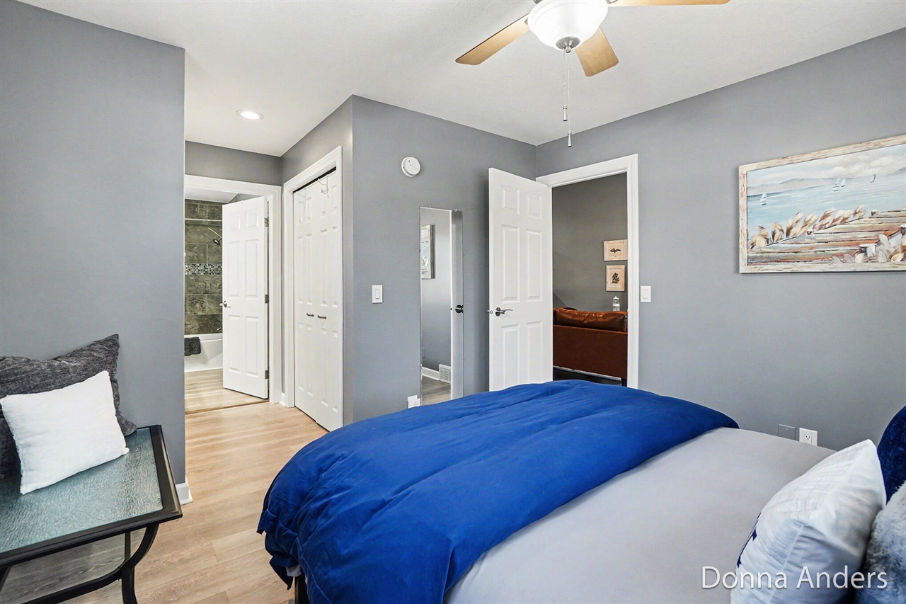 17595 Park Place Circle, Spring Lake, MI, 49456-9148