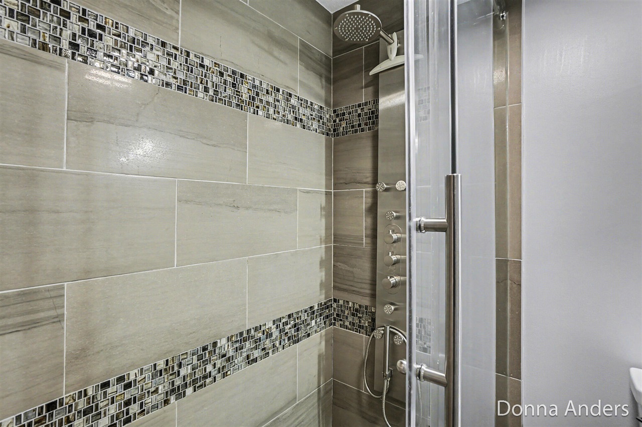 17595 Park Place Circle, Spring Lake, MI, 49456-9148