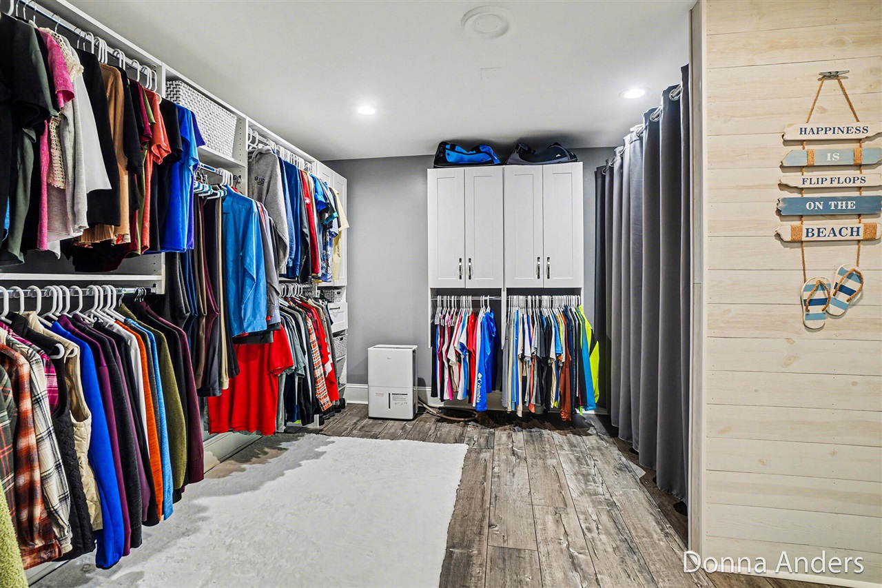 17595 Park Place Circle, Spring Lake, MI, 49456-9148