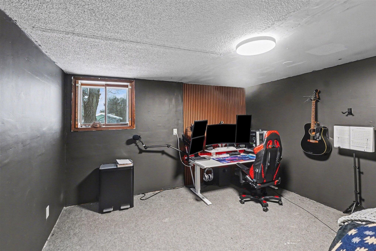 17339 Mckinley Road, Big Rapids, MI, 49307-9592