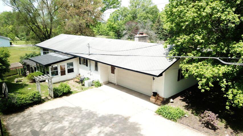 17339 Mckinley Road, Big Rapids, MI, 49307-9592