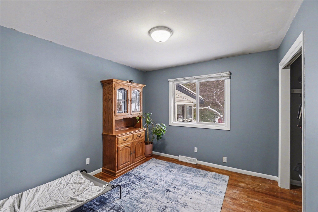 17339 Mckinley Road, Big Rapids, MI, 49307-9592