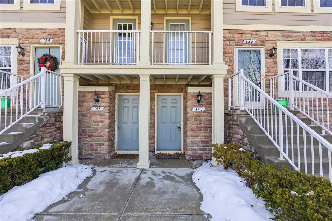 140 Saber Way UNIT&nbsp;7, Lake Orion, MI, 48362-3372