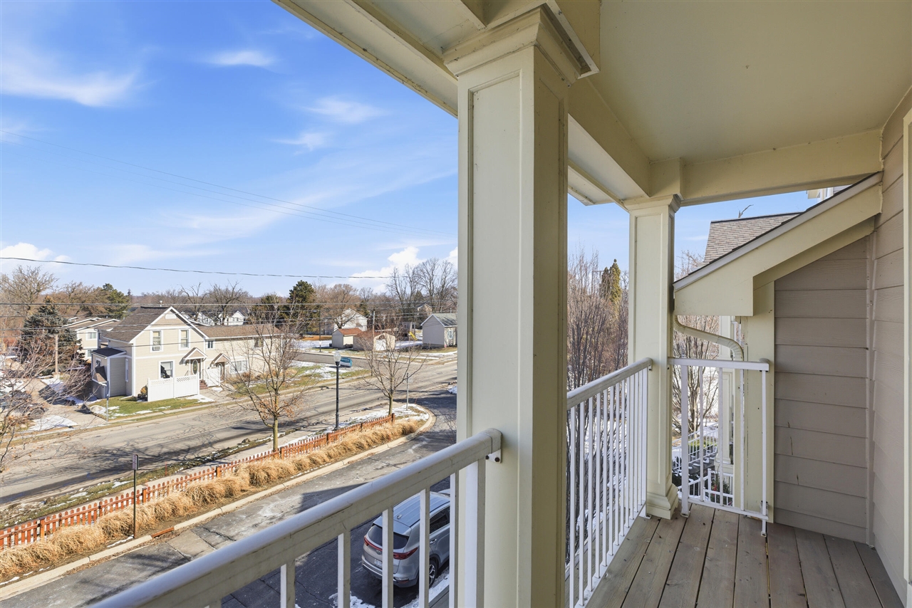 140 Saber Way UNIT&nbsp;7, Lake Orion, MI, 48362-3372