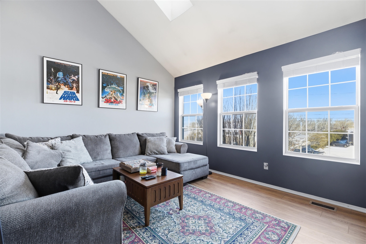 140 Saber Way UNIT&nbsp;7, Lake Orion, MI, 48362-3372