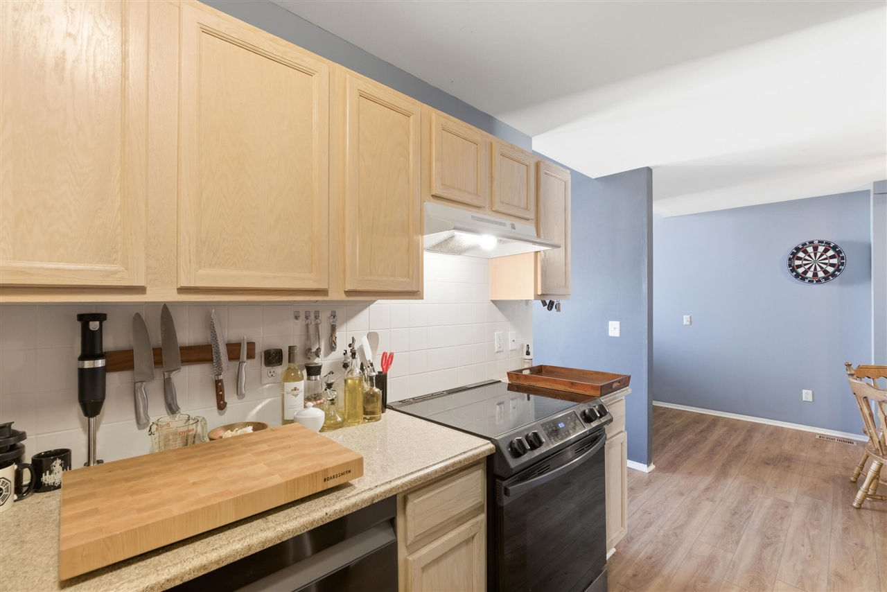 140 Saber Way UNIT&nbsp;7, Lake Orion, MI, 48362-3372