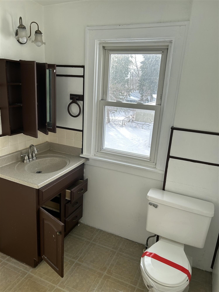 8944 William Street, Taylor, MI, 48180-2823