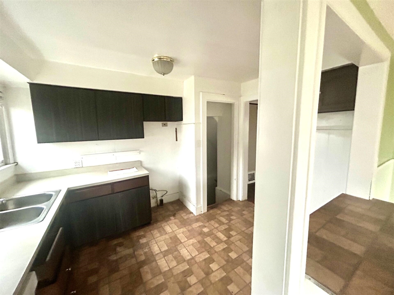 8944 William Street, Taylor, MI, 48180-2823