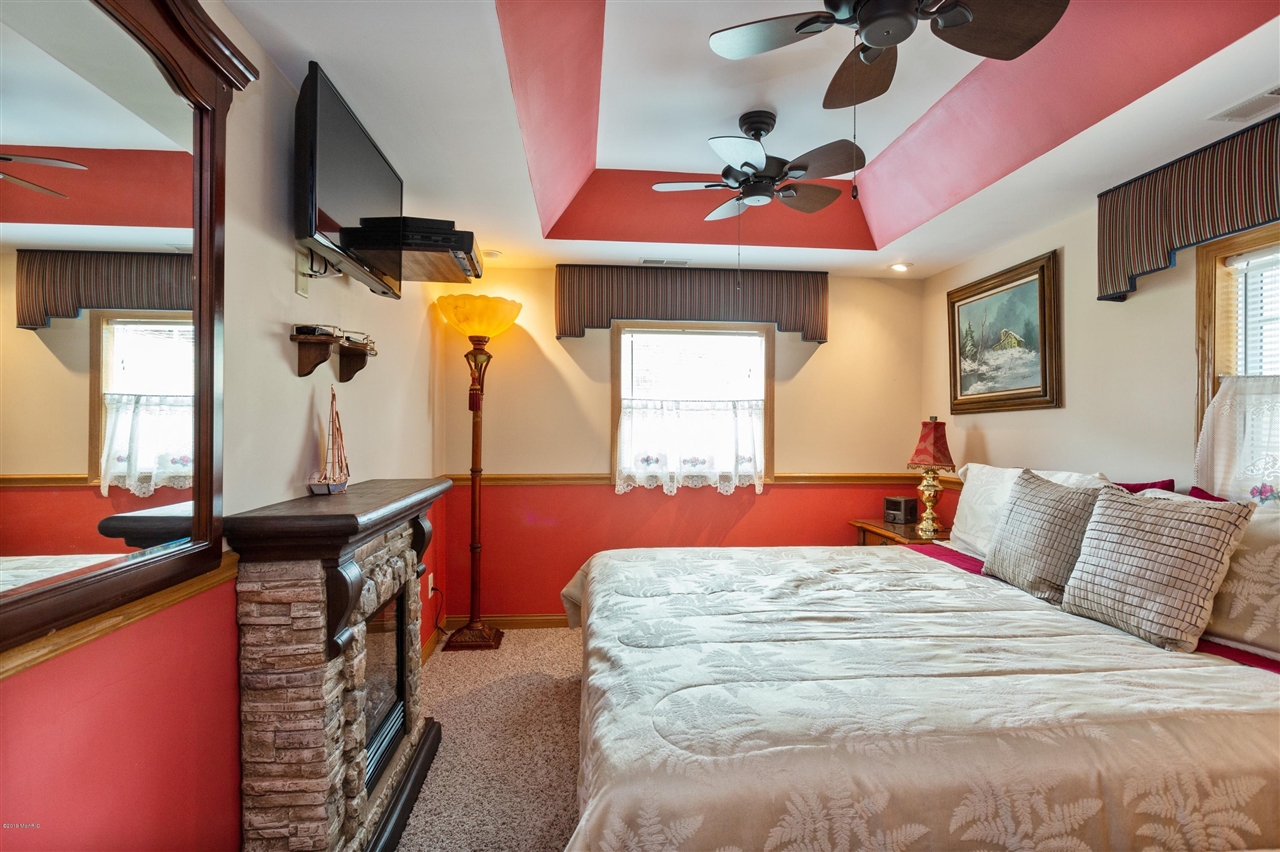 321 E Merchant Street, New Buffalo, MI, 49117