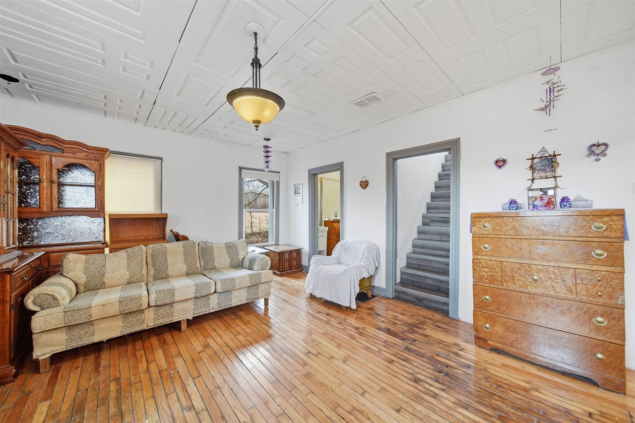 13840 N Adams Road, Addison, MI, 49220-9569