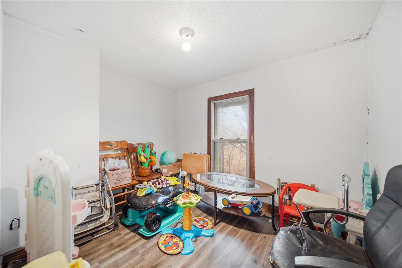 13840 N Adams Road, Addison, MI, 49220-9569