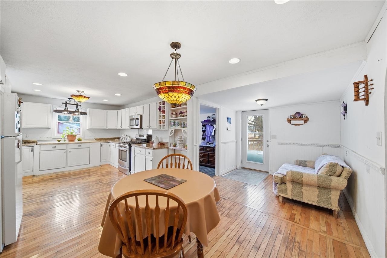 13840 N Adams Road, Addison, MI, 49220-9569