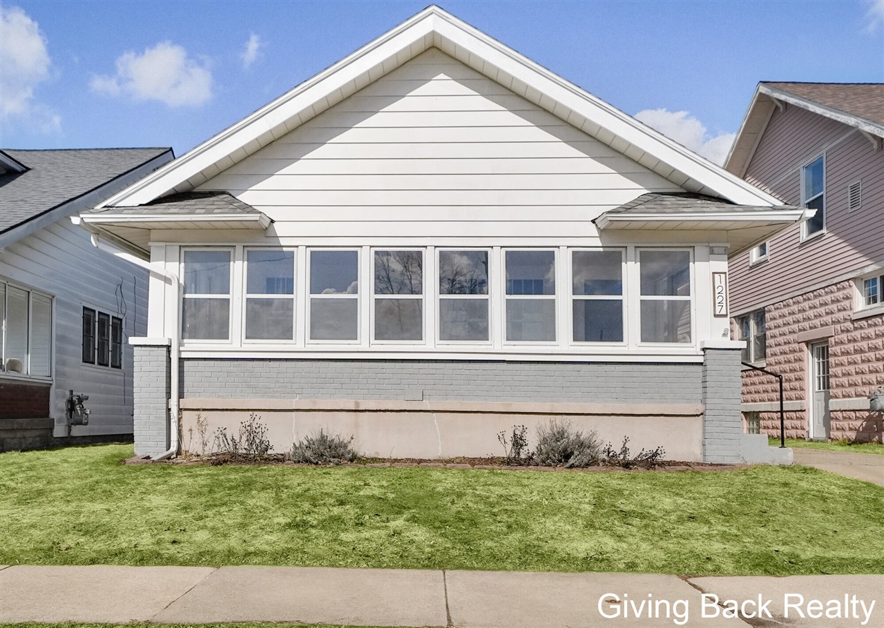 1227 Joosten Street, Wyoming, MI, 49509-1426