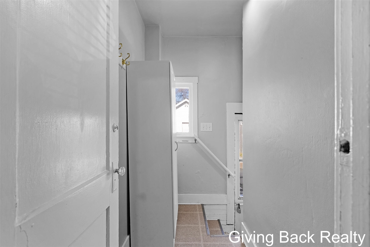 1227 Joosten Street, Wyoming, MI, 49509-1426