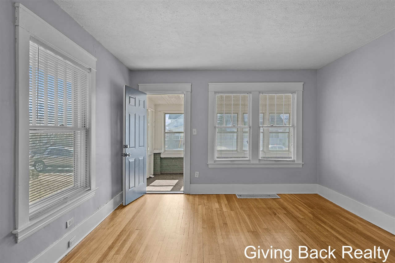 1227 Joosten Street, Wyoming, MI, 49509-1426