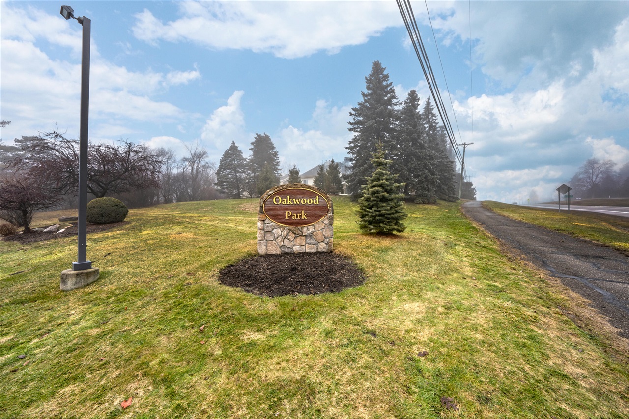 Homes for sale in Rochester Hills, MI | 1564 Charter Oak Dr, Rochester Hills, MI 48309 | MLS# 70515990