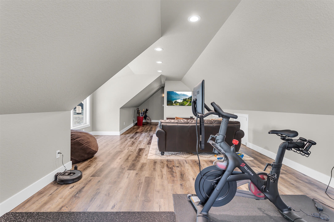 193 Cottage Drive, Horton, MI, 49246-9727