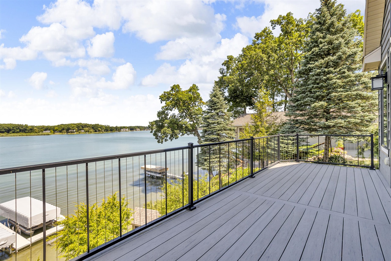 193 Cottage Drive, Horton, MI, 49246-9727