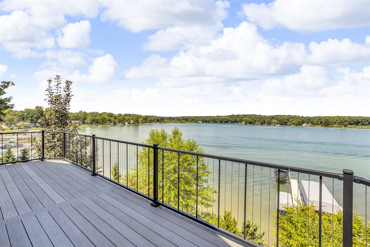 193 Cottage Drive, Horton, MI, 49246-9727