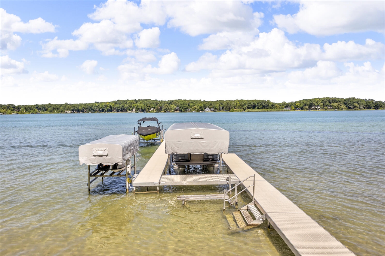 193 Cottage Drive, Horton, MI, 49246-9727