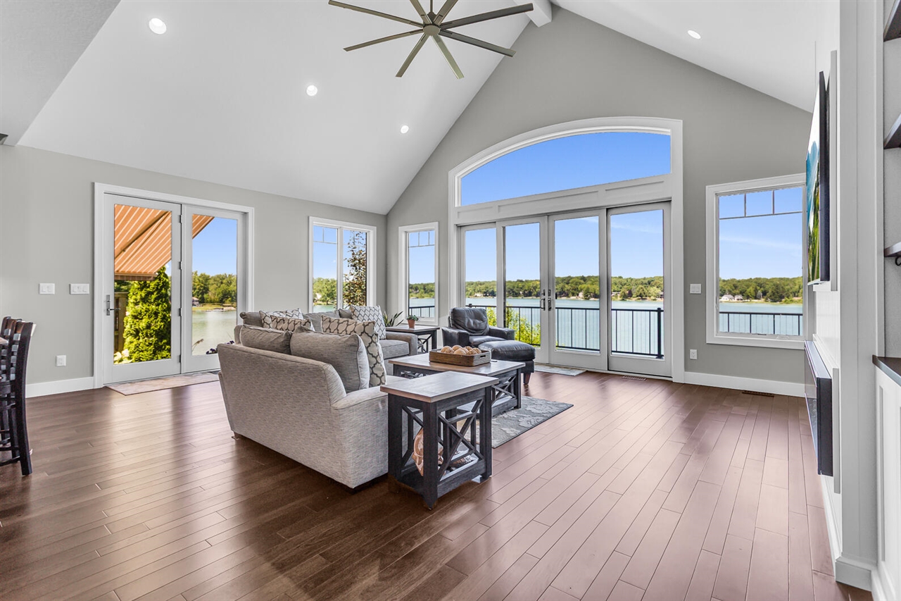 193 Cottage Drive, Horton, MI, 49246-9727