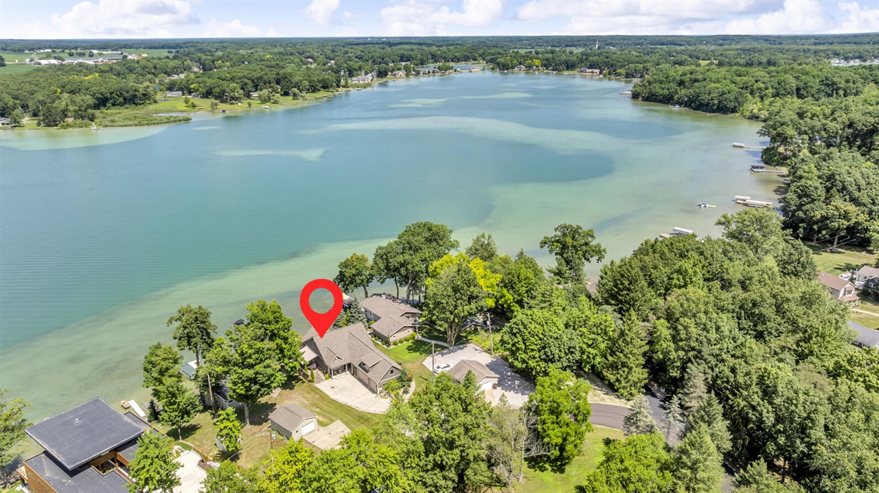 193 Cottage Drive, Horton, MI, 49246-9727