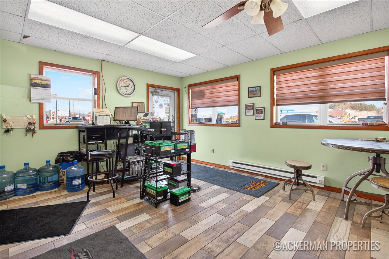 8259 S Mason Drive, Newaygo, MI, 49337-9140