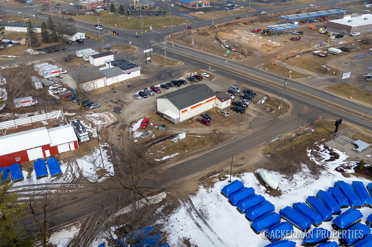 8259 S Mason Drive, Newaygo, MI, 49337-9140