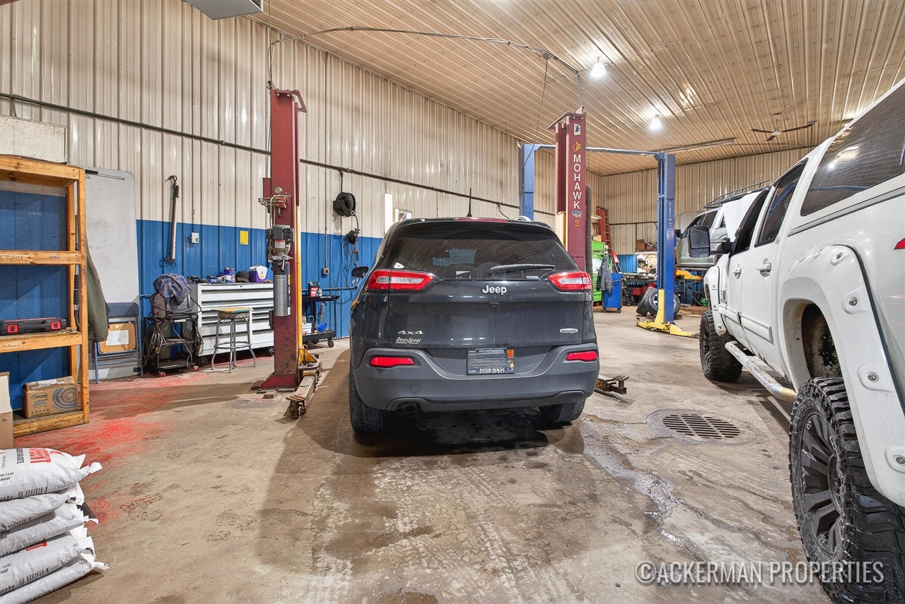 8259 S Mason Drive, Newaygo, MI, 49337-9140